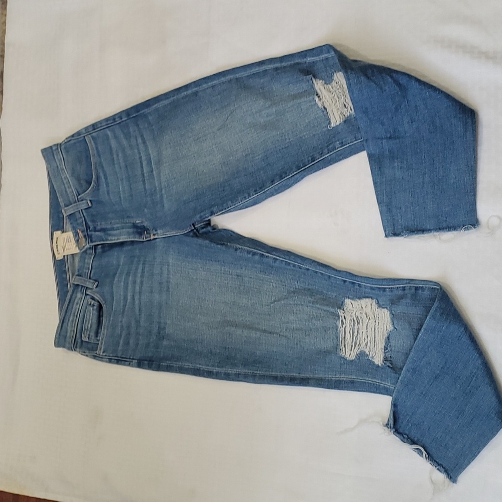 Lagence cropped distressed  jeans size 25